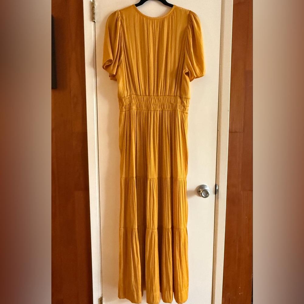 Anthropologie Somerset Satin Edition in Gold Mango - Picture 4 of 6